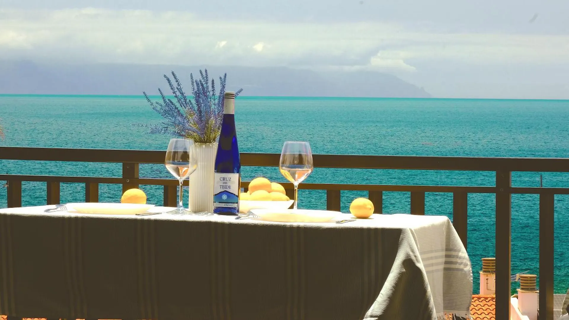 Apartment Sofia Ocean View Free Wi-Fi Check-In 24 Hours Puerto de Santiago  Spain